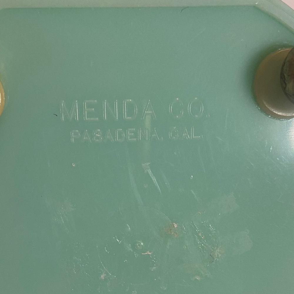 Vintage Mint Green Menda Co. Powerder/ Puff container - Picture 2 of 12